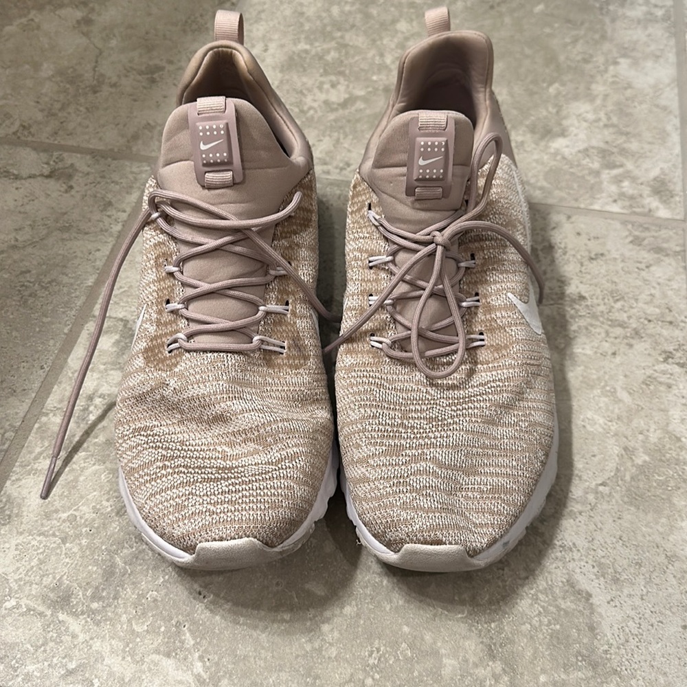 NIKE MAUVE AIRMAX